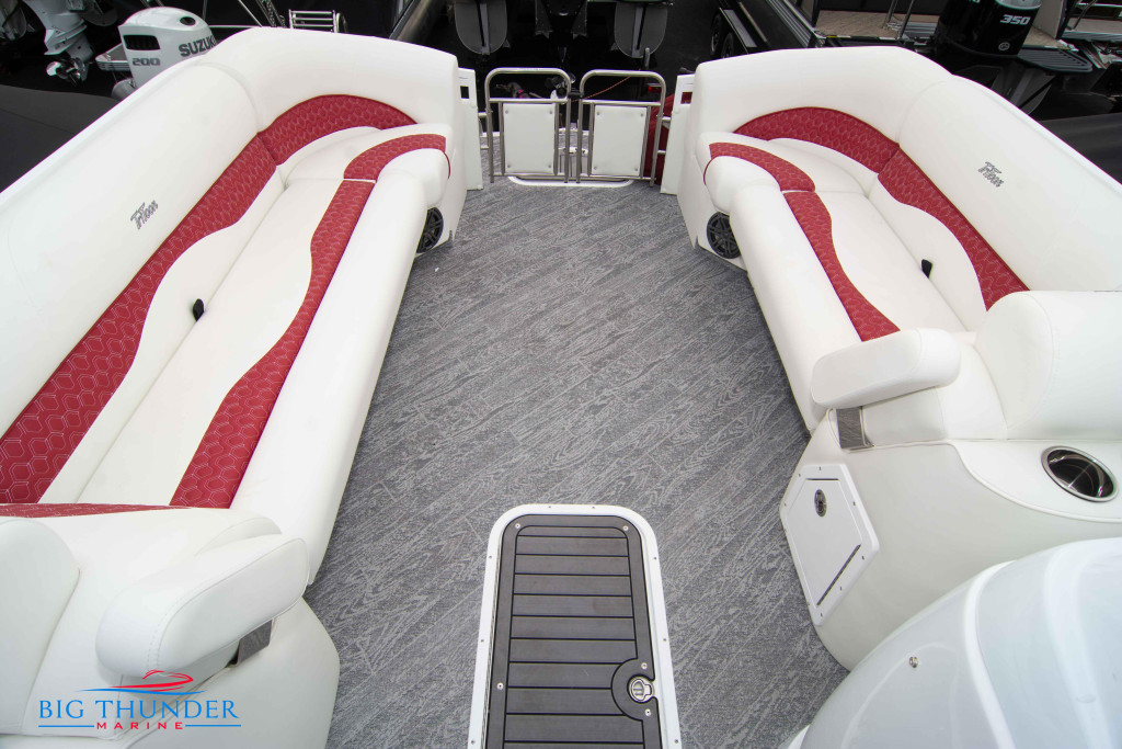 JC Tritoon NepToon 25 TT Sport