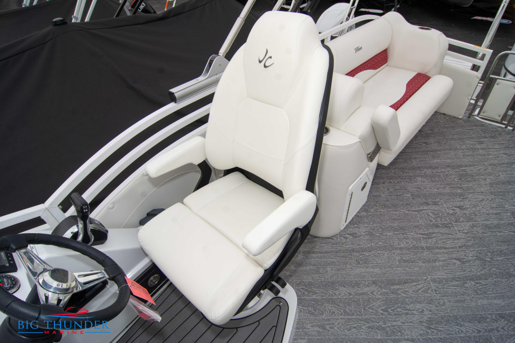 JC Tritoon NepToon 25 TT Sport