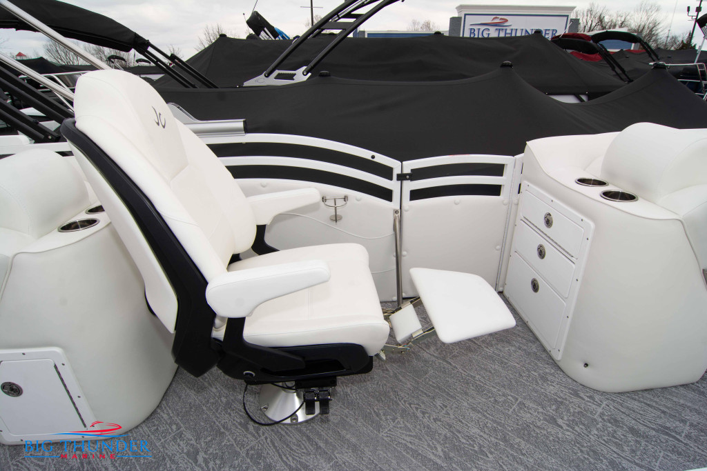 JC Tritoon NepToon 25 TT Sport