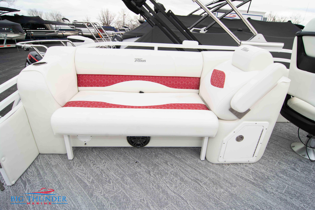 JC Tritoon NepToon 25 TT Sport