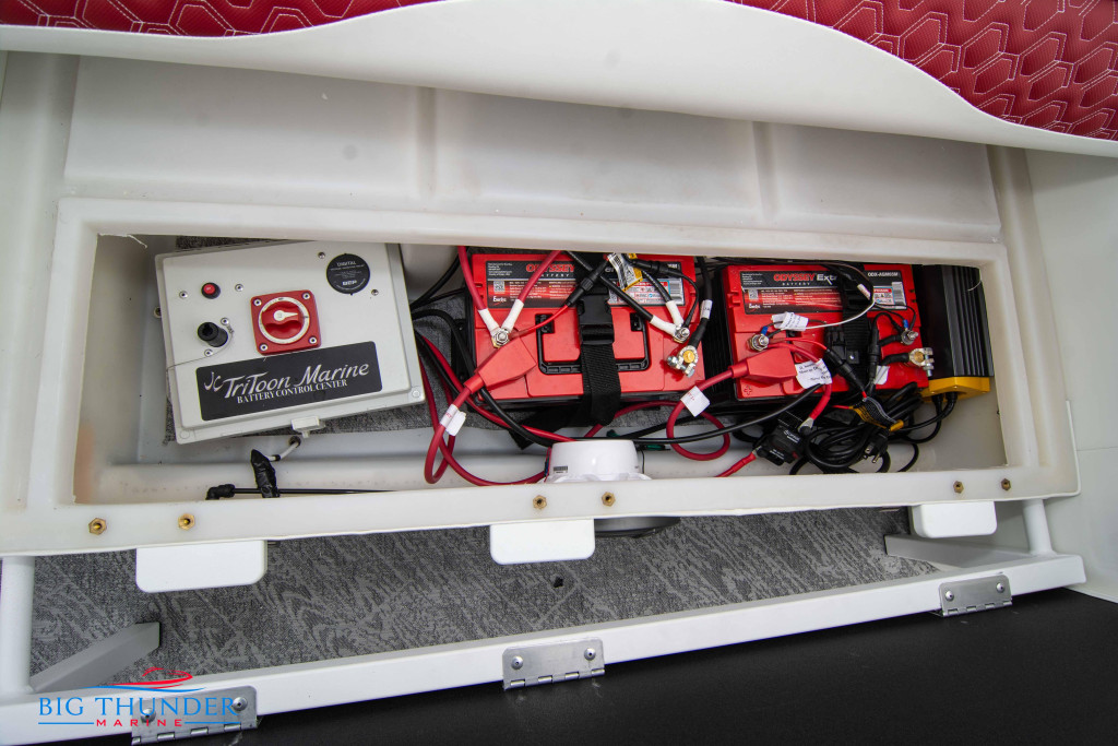 JC Tritoon NepToon 25 TT Sport