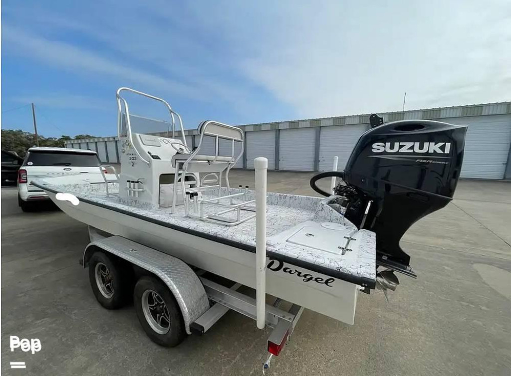 Dargel ATTACKA FLAT 203