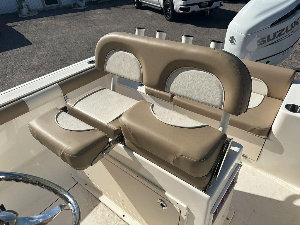 Sea Born LX22 Center Console LE