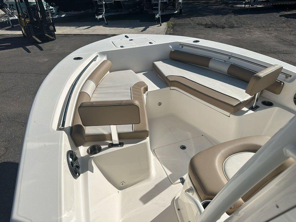 Sea Born LX22 Center Console LE