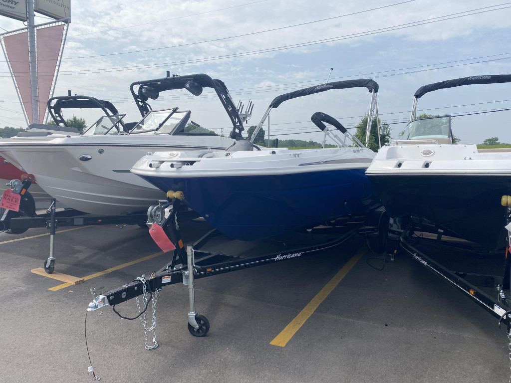 Hurricane SunDeck Sport 205 IO