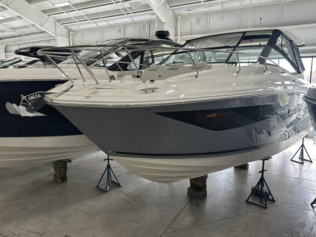 Sea Ray 320 Sundancer