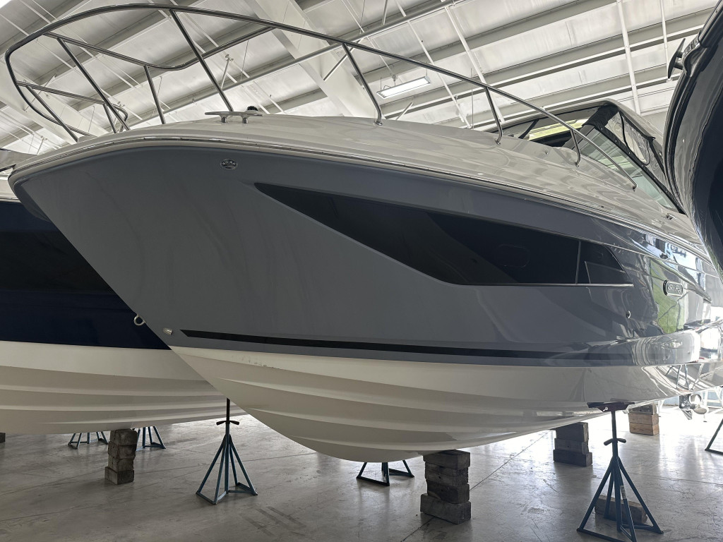 Sea Ray 320 Sundancer