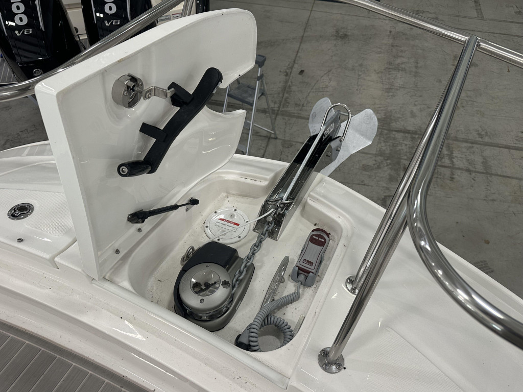 Sea Ray 320 Sundancer