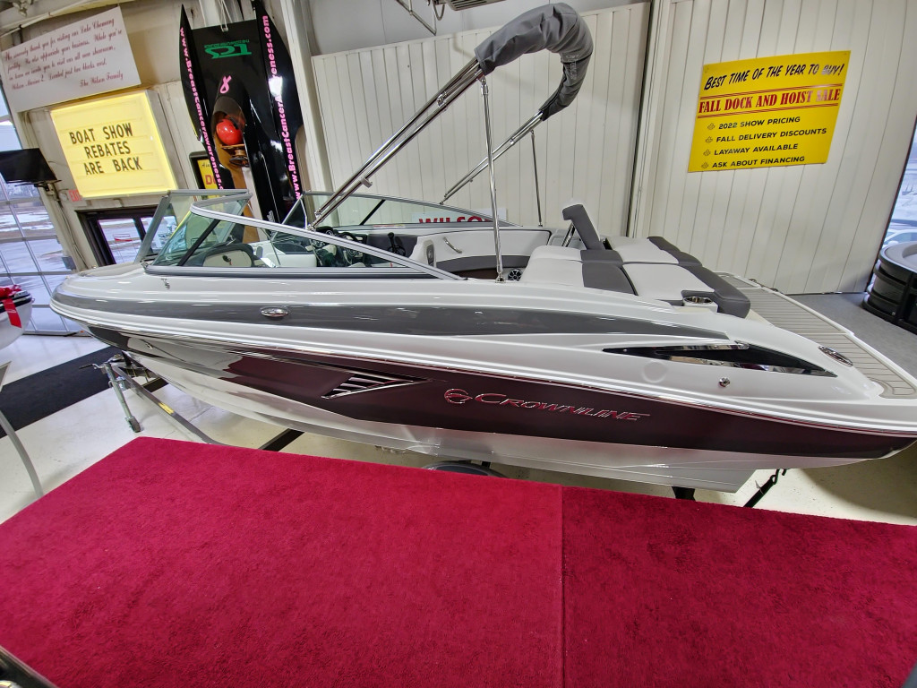 Crownline 210 SS