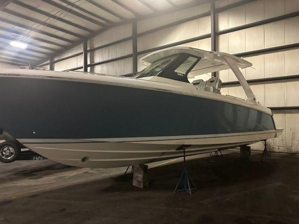 Tiara 34 Luxury Sport