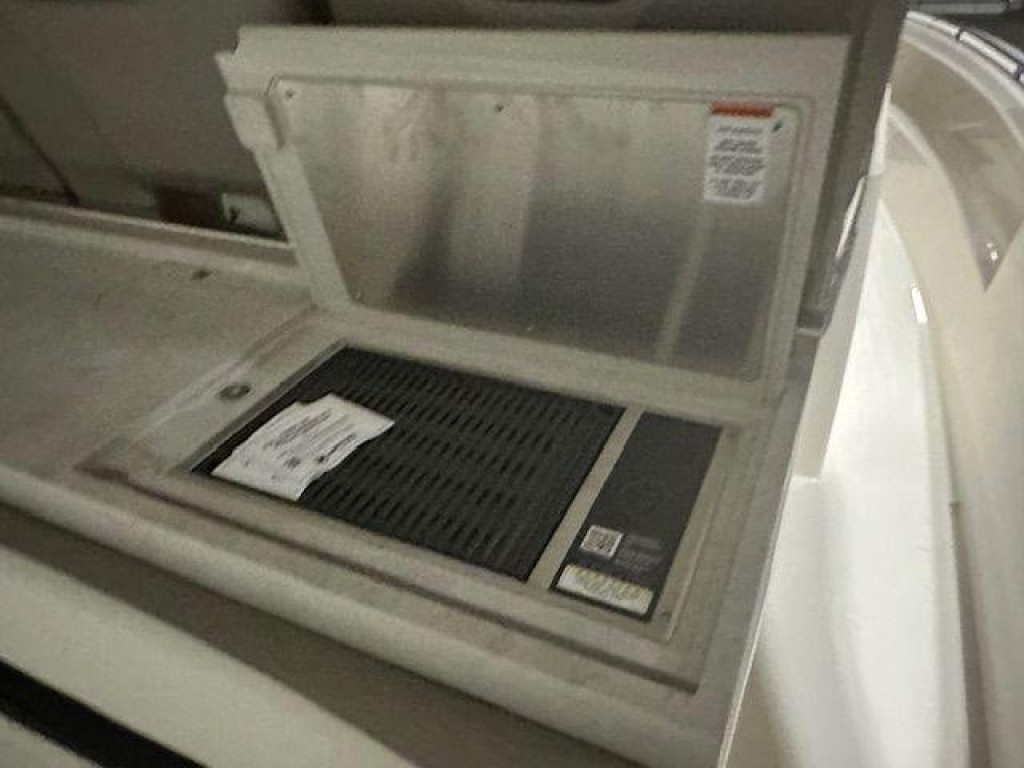 Tiara 34 Luxury Sport