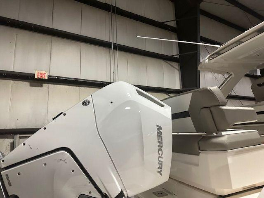 Tiara 34 Luxury Sport