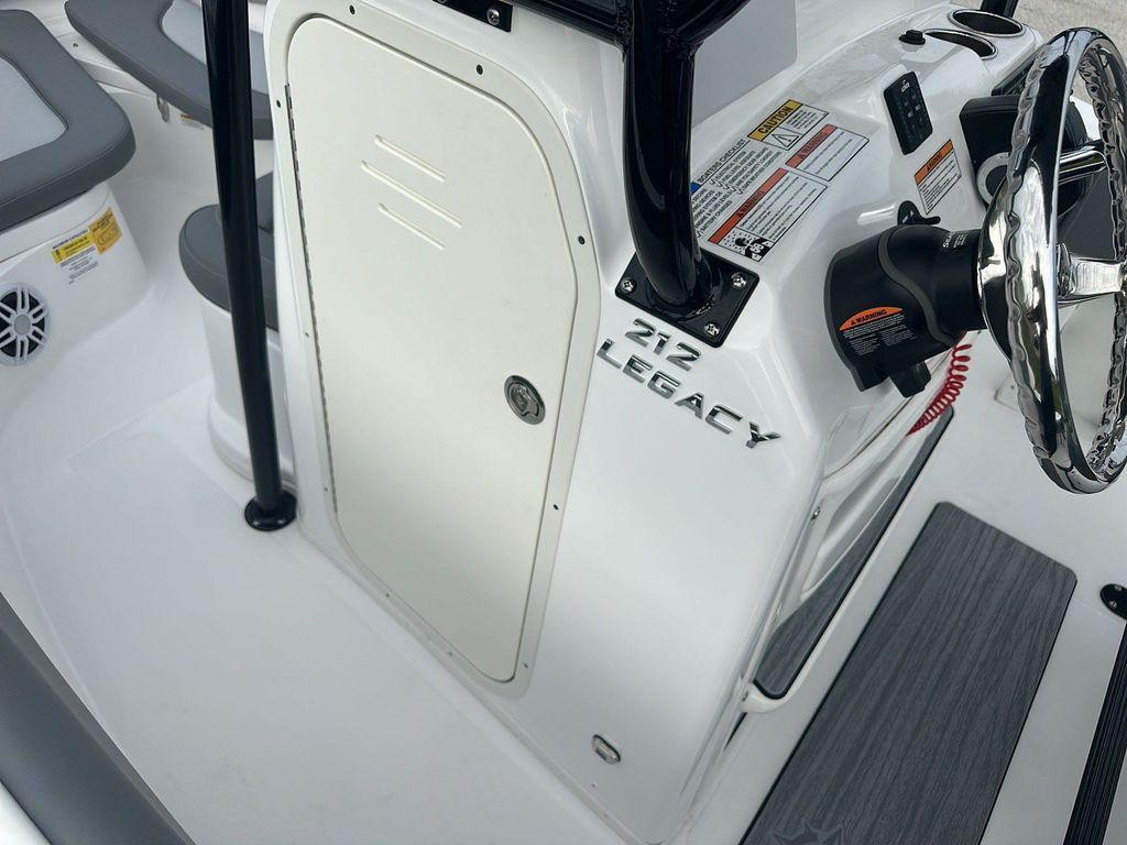 Nautic Star 212 Legacy