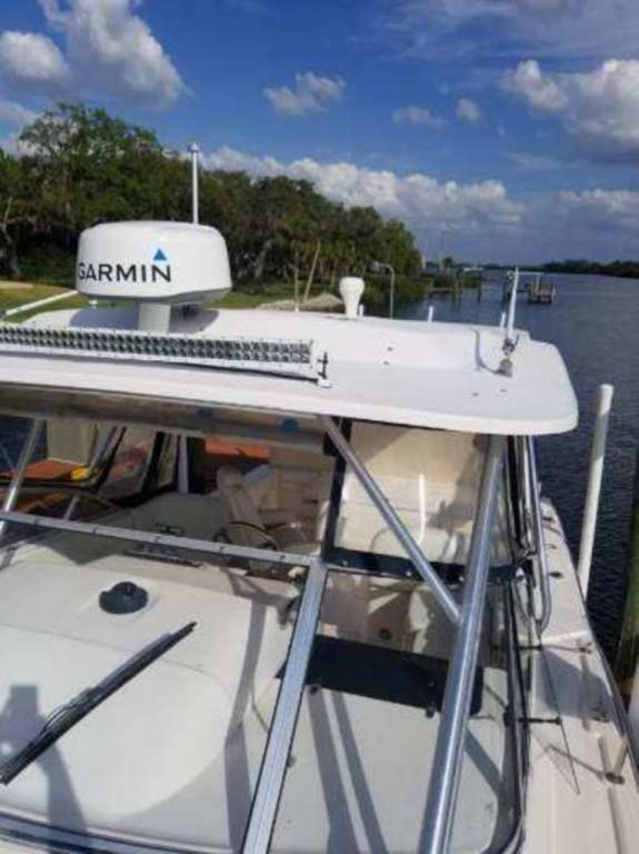 Grady White 330 Express