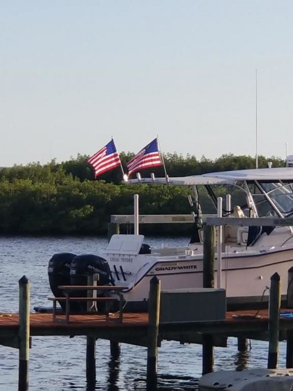 Grady White 330 Express