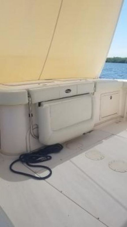 Grady White 330 Express