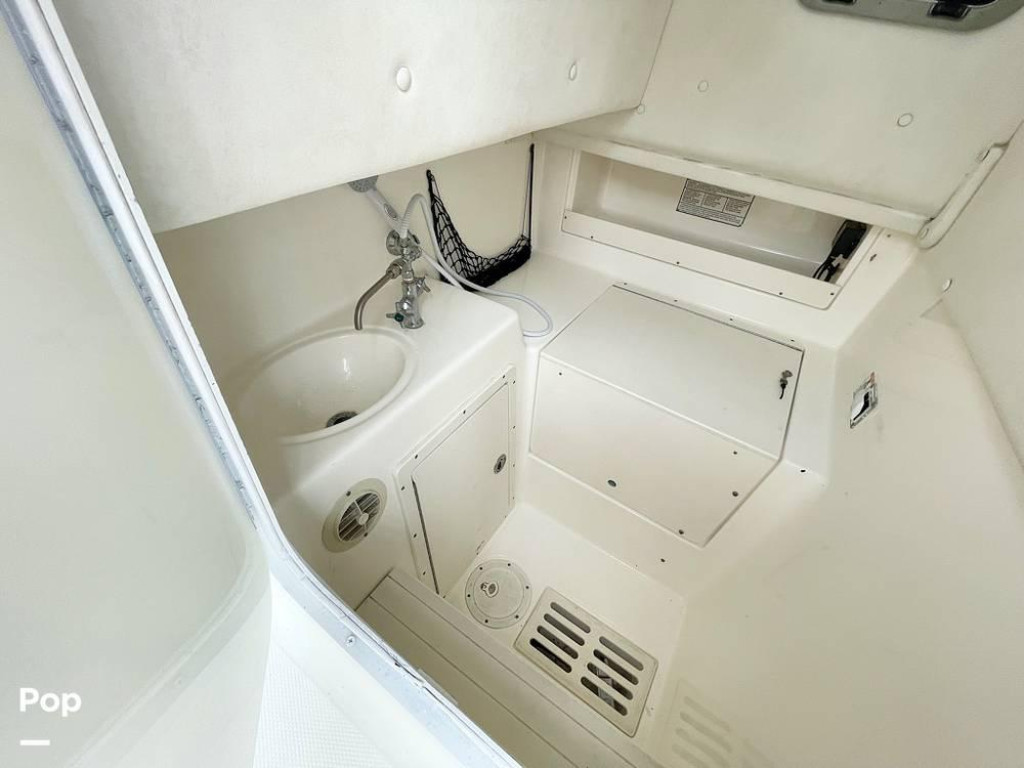 Cobia 312 Sport Cabin