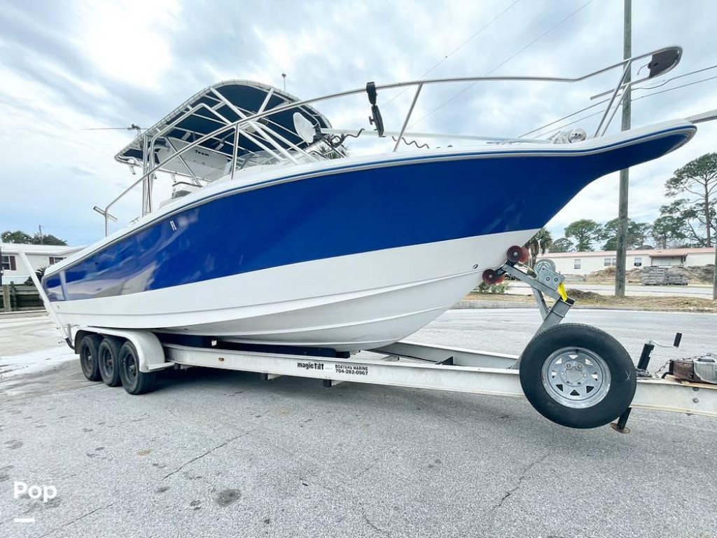 Cobia 312 Sport Cabin