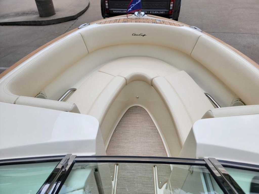 Chris-Craft Launch Series