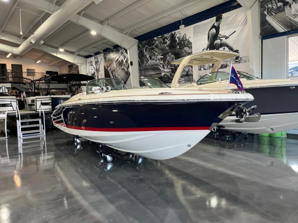 Chris-Craft Launch Series