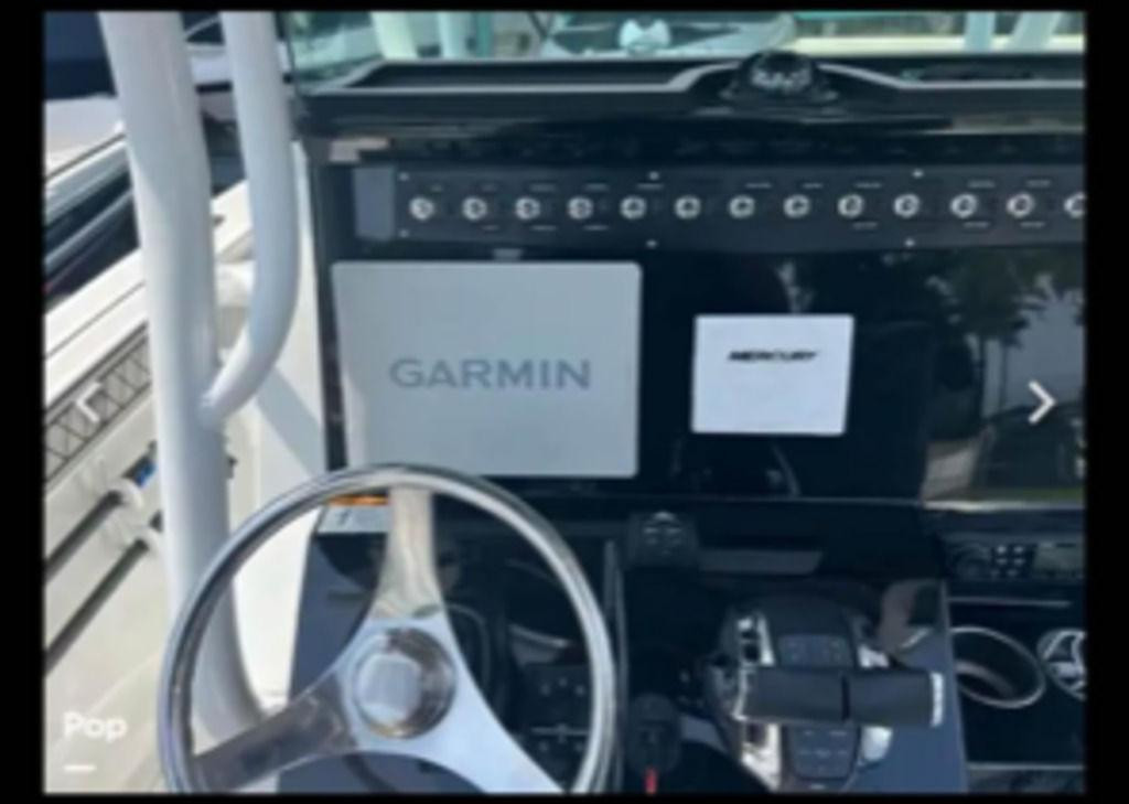 Wellcraft Scarab 262 Fisherman