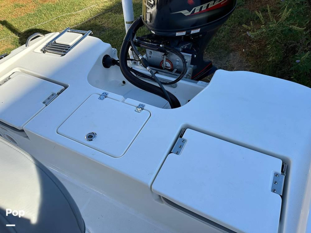 Nautic Star 191 Hybrid