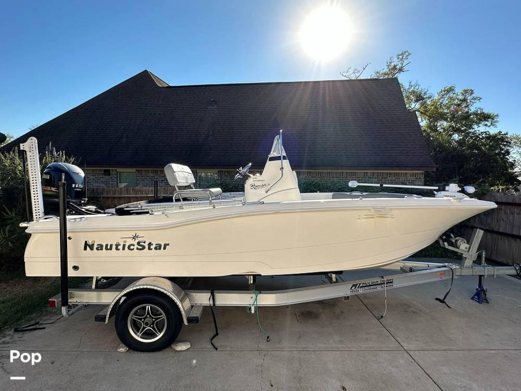 Nautic Star 191 Hybrid