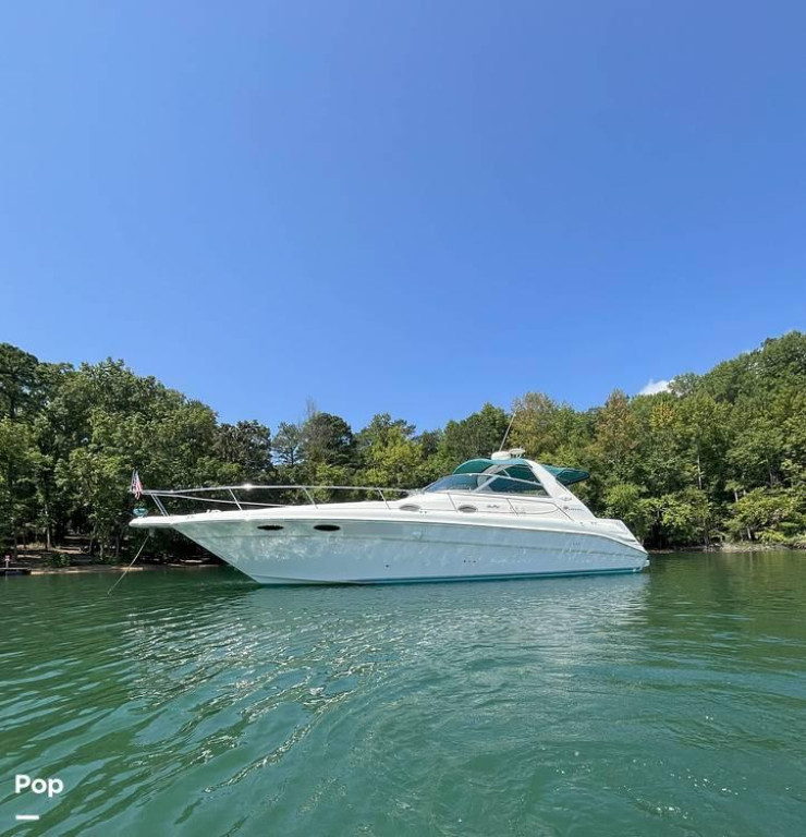 Sea Ray 330 Sundancer