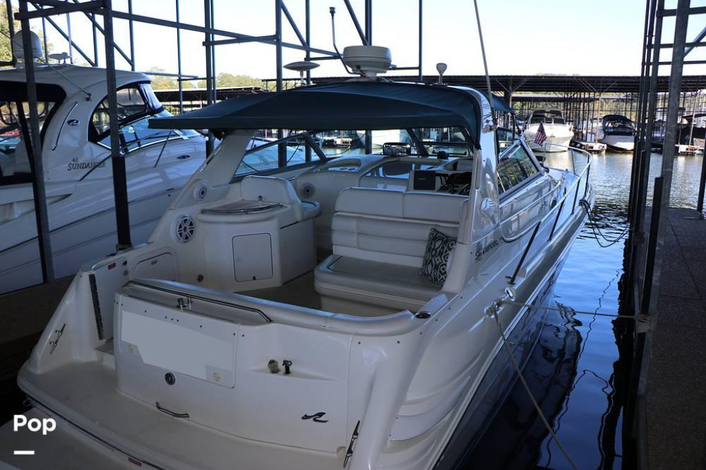 Sea Ray 330 Sundancer