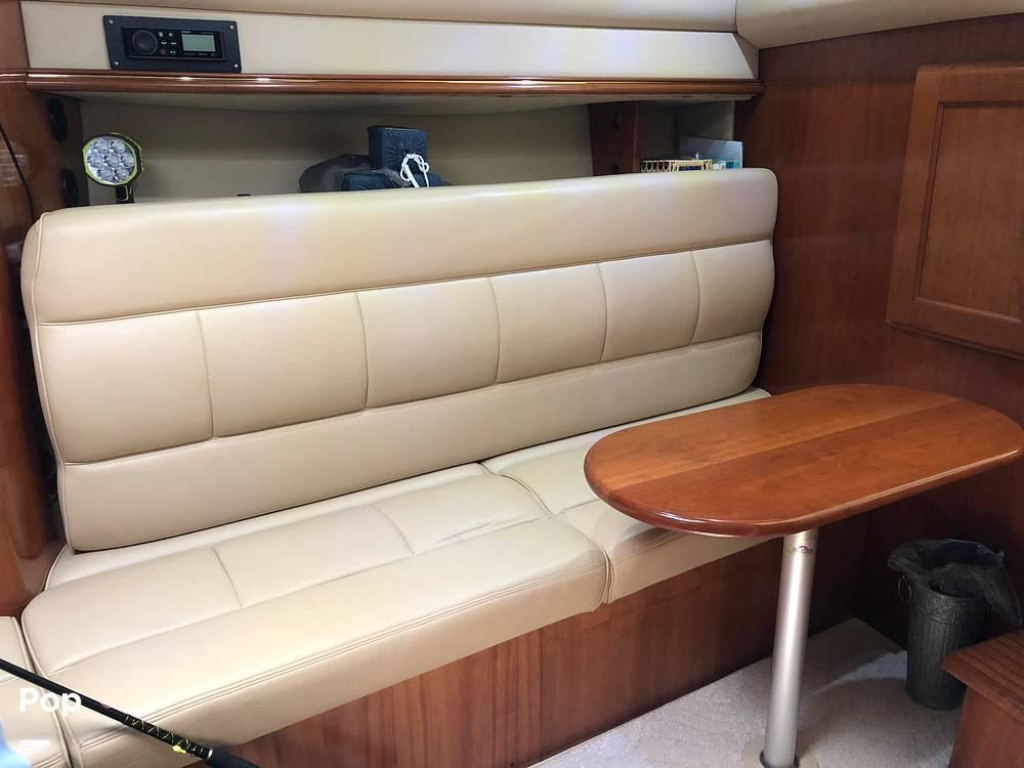 Rampage 30 Offshore Express