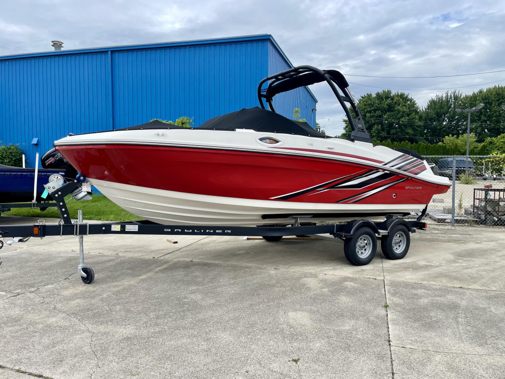 Bayliner VR6 Bowrider
