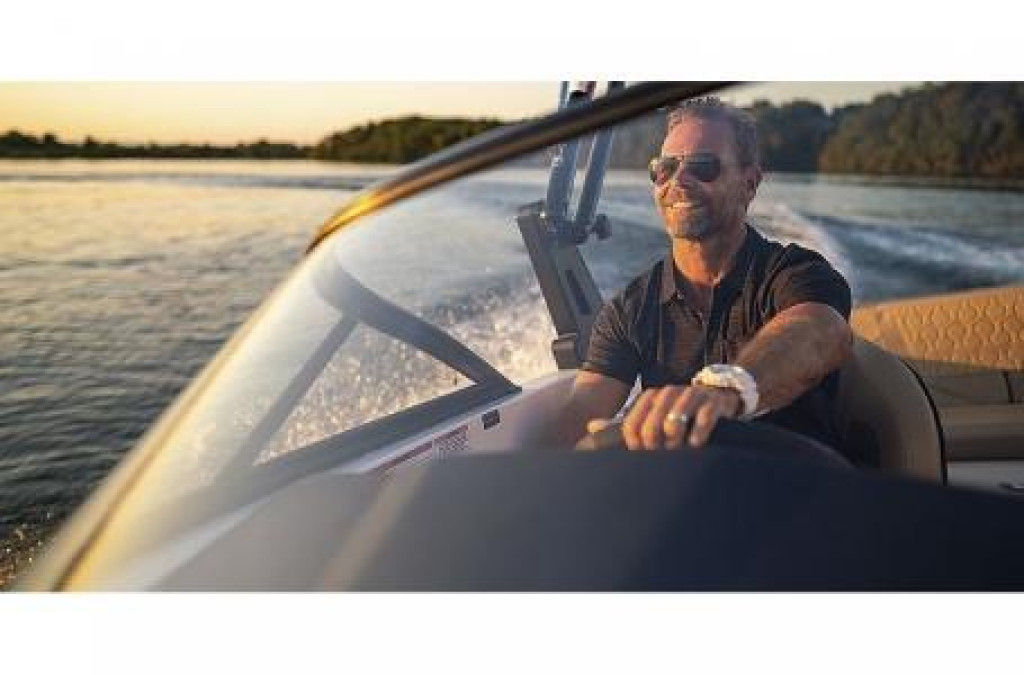 Bayliner VR6 Bowrider