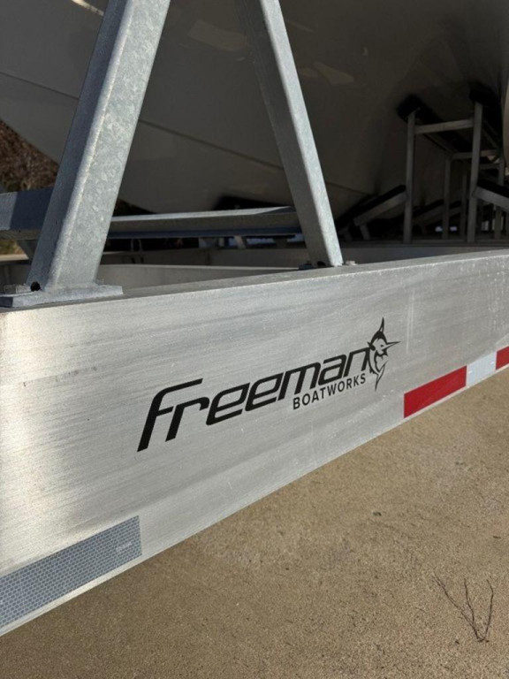 Freeman 37VH