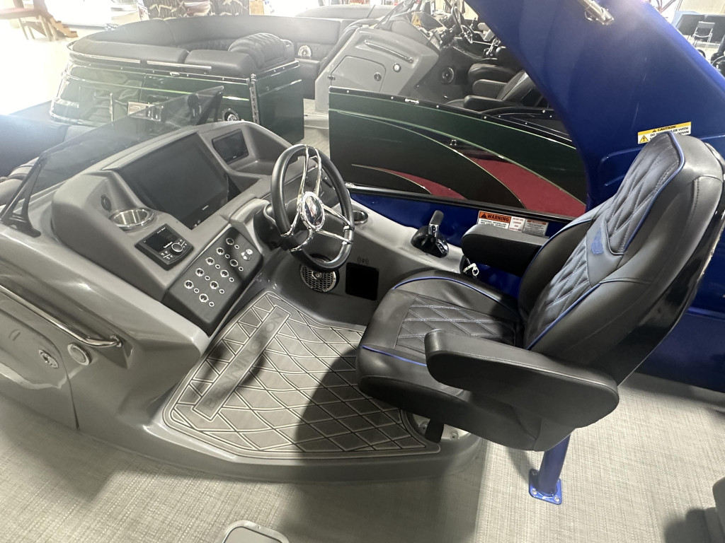 Bennington 25 QSBA Tri Toon