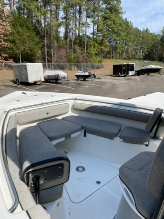 Sea Pro 239 Center Console