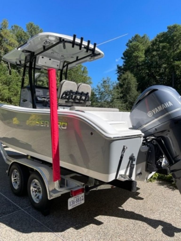 Sea Pro 239 Center Console