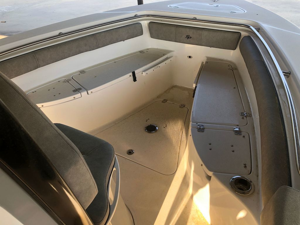 Sea Pro 239 Center Console