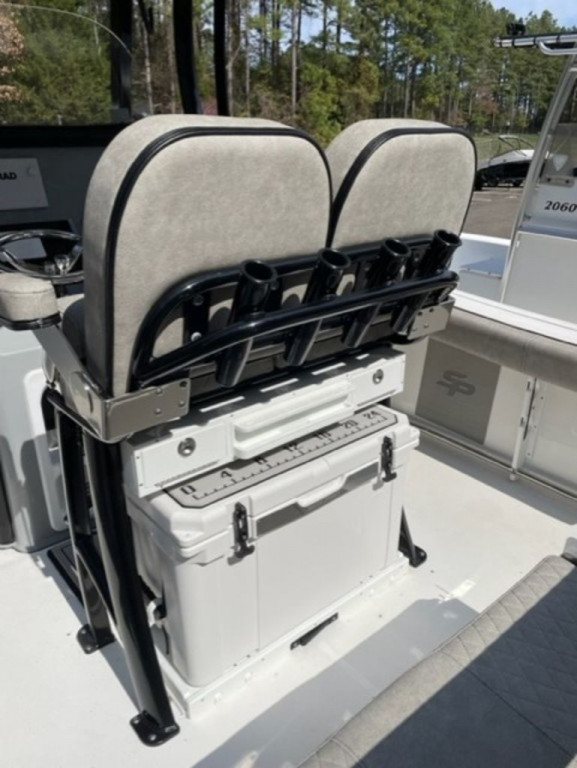 Sea Pro 239 Center Console