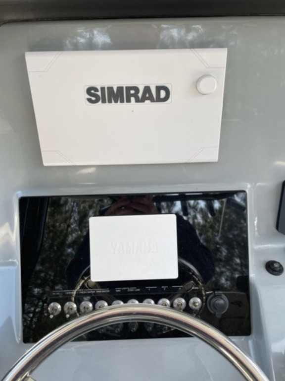 Sea Pro 239 Center Console