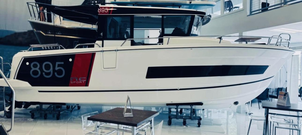 Jeanneau NC 895