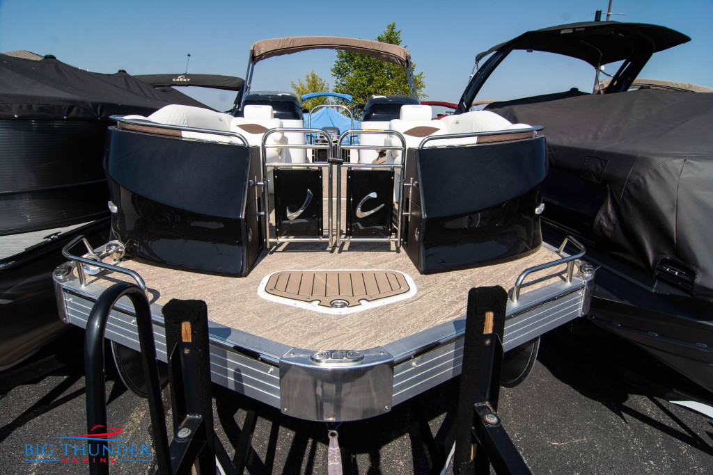 JC Tritoon SportToon 26 TT