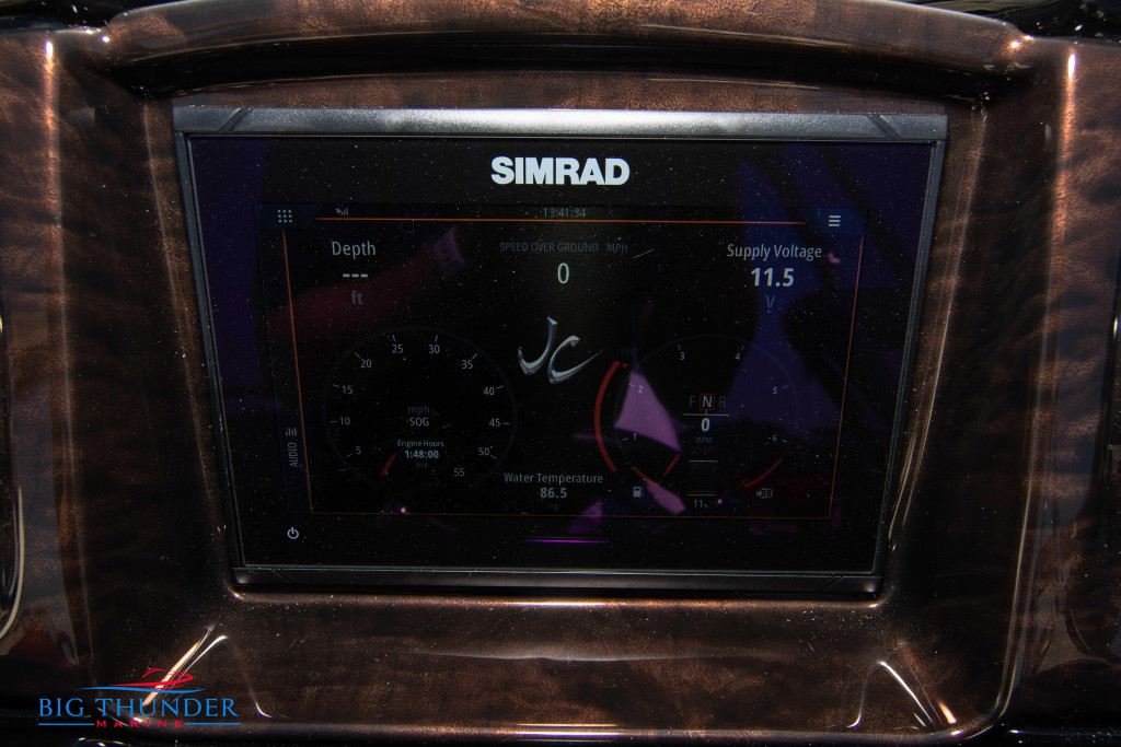 JC Tritoon SportToon 26 TT