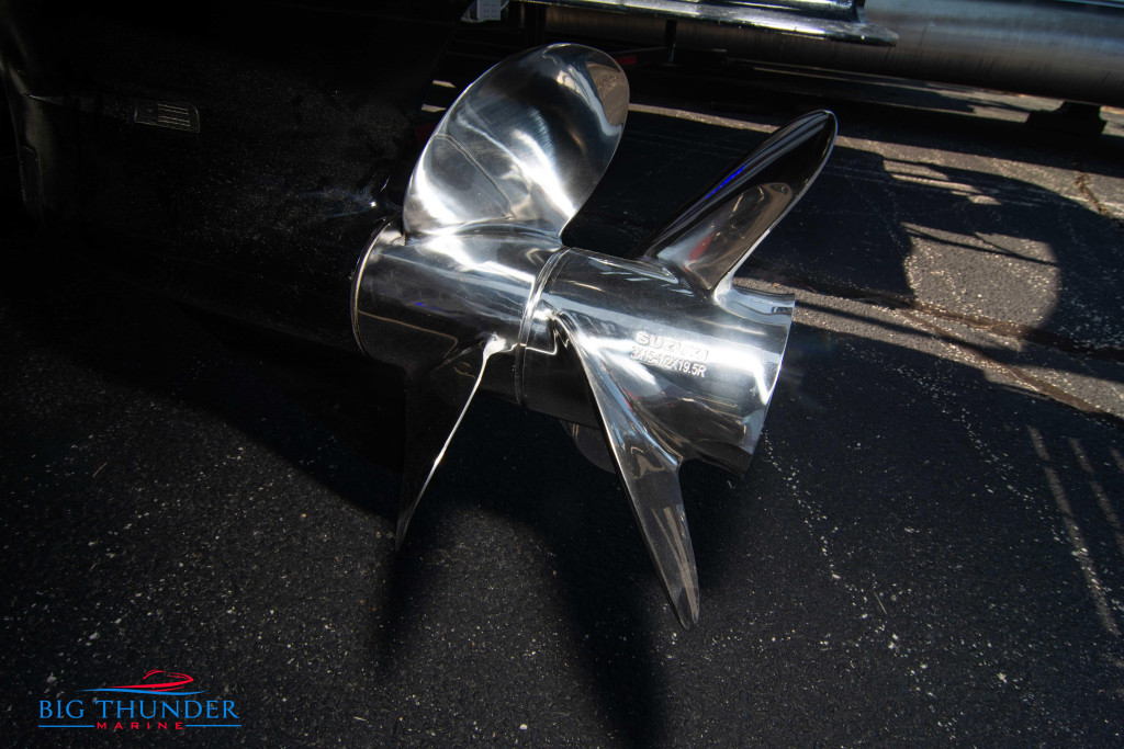 JC Tritoon SportToon 26 TT