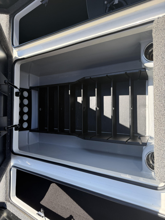 Triton 19 TrX Patriot