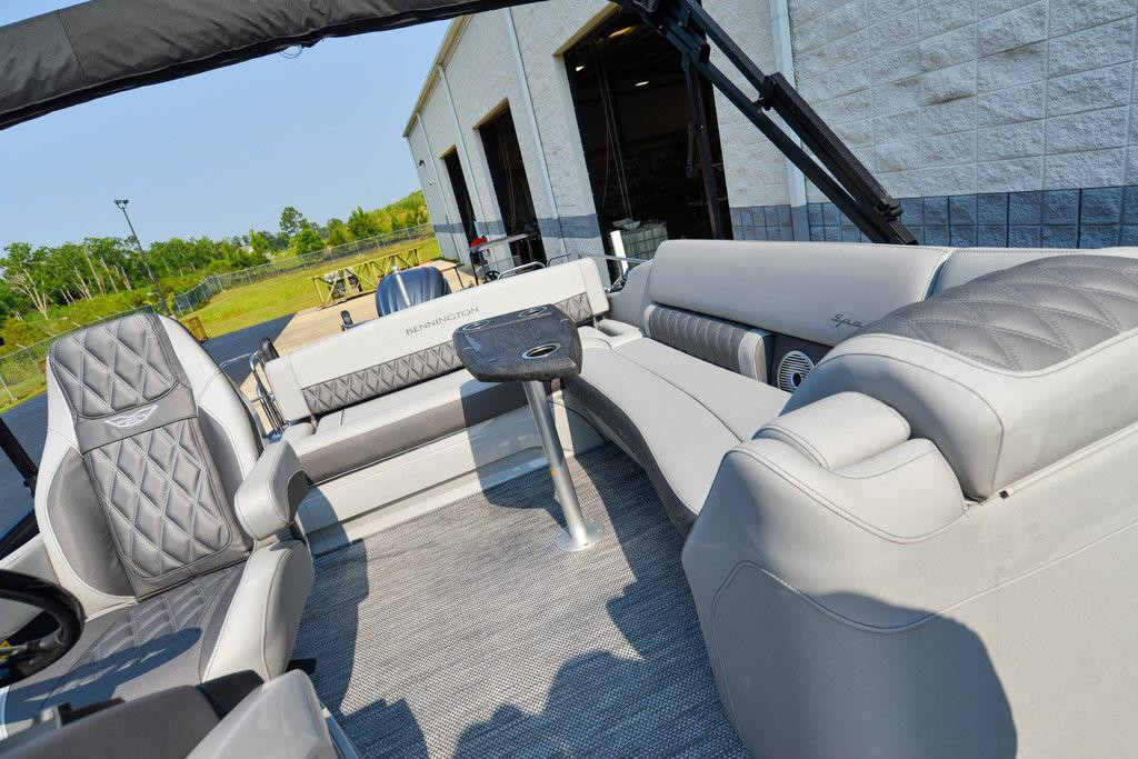 Bennington R Series 25