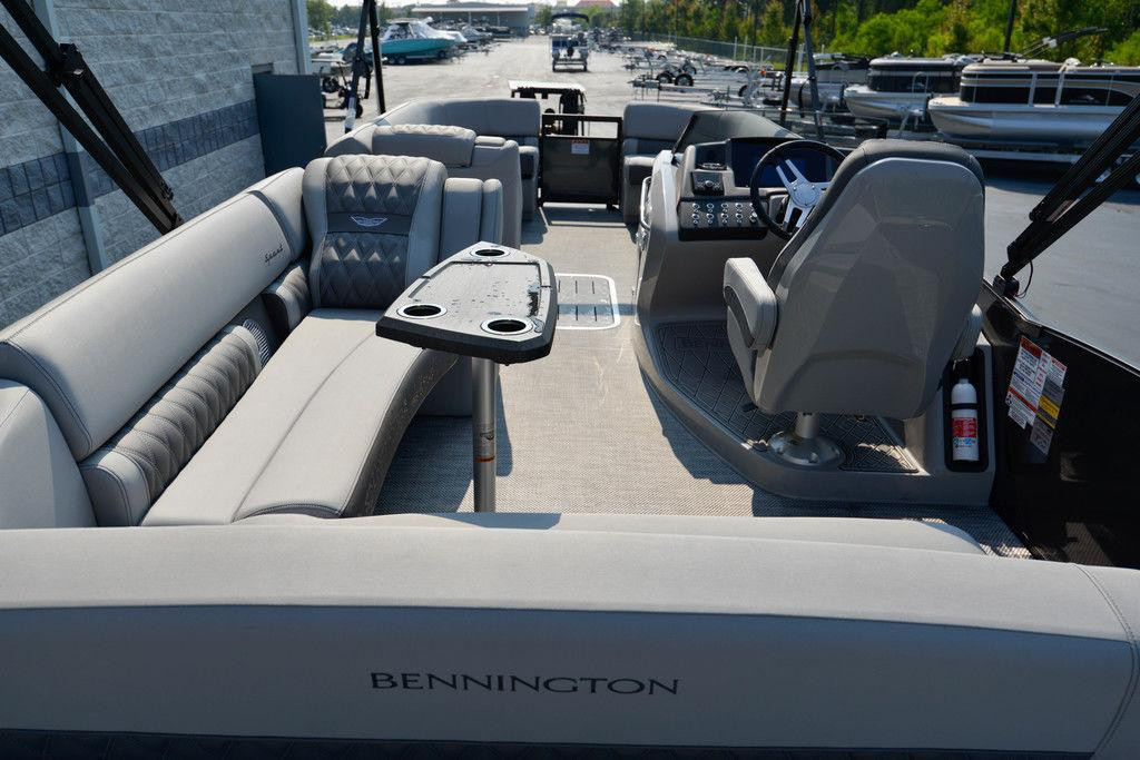 Bennington R Series 25