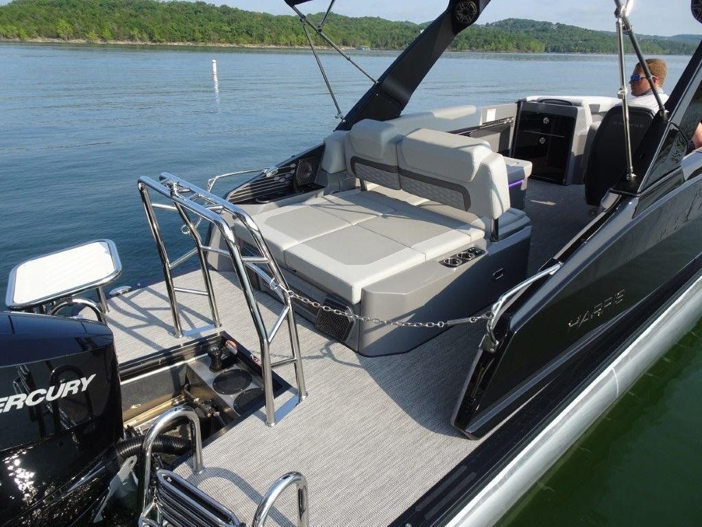 Harris Crowne 250 SL