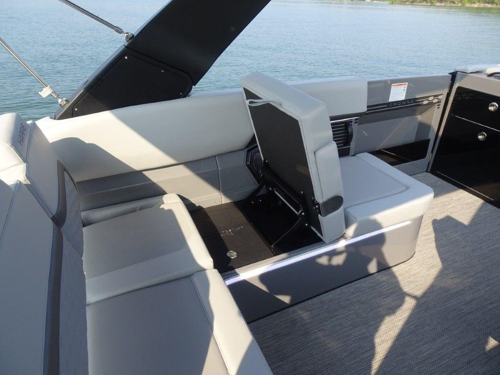 Harris Crowne 250 SL