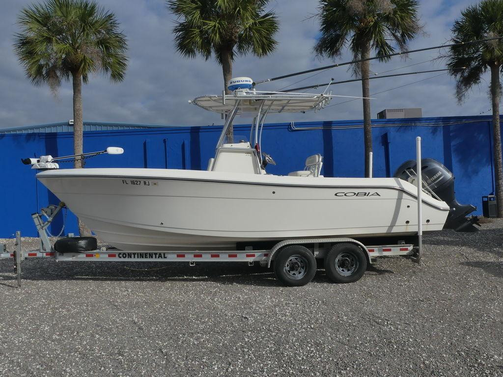 Cobia 237CC