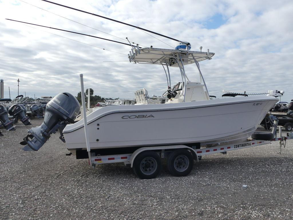 Cobia 237CC